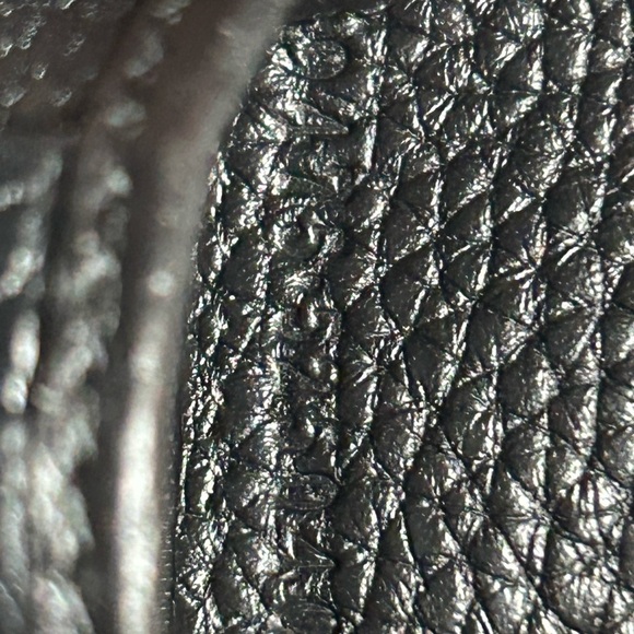 Brand new Gucci wallet in store still🎈🎈 - Picture 8 of 8